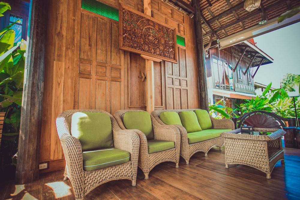 Resort Sasitara Thai