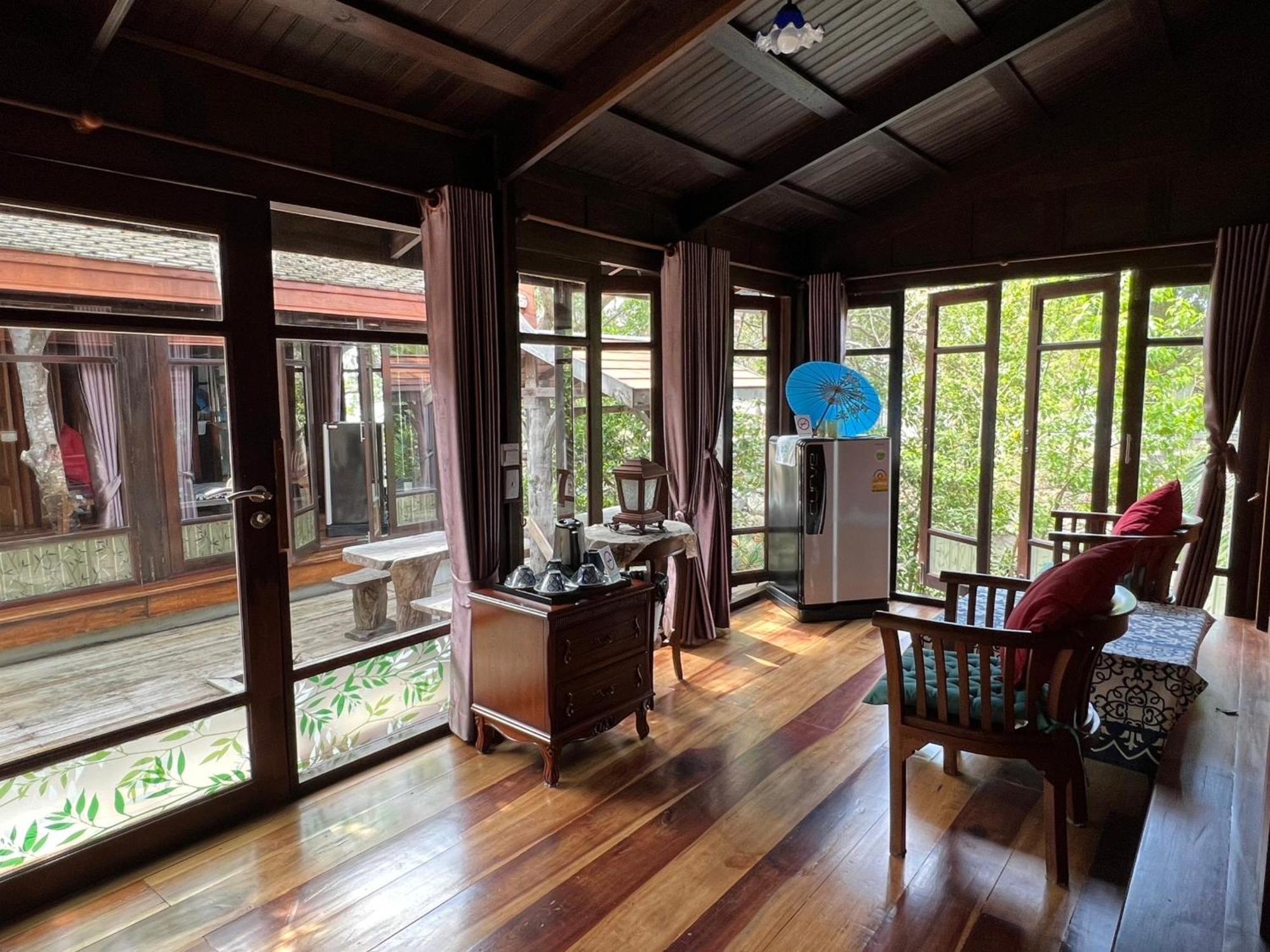 Sasitara Thai 3*